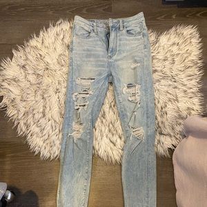 American Eagle Women’s Ripped Jeans